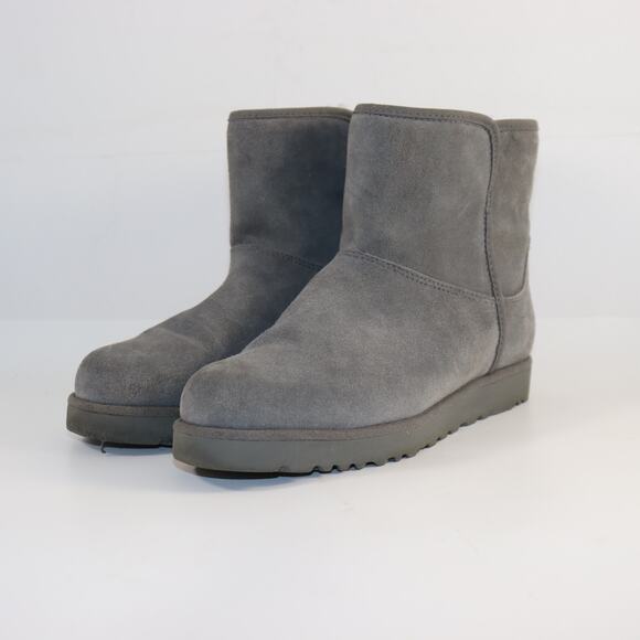 UGG Classic Mini II Boots – Gray Suede Shearling Lined – Women’s Size - Picture 2 of 6